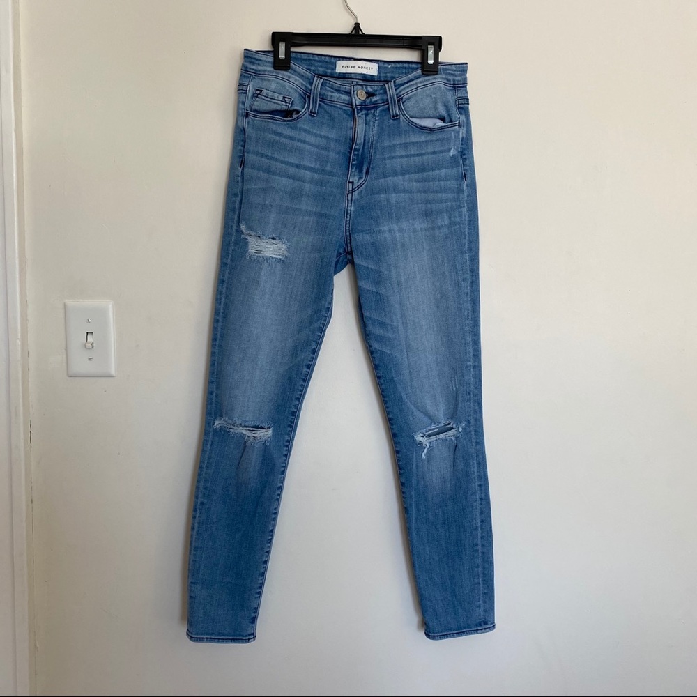 Distressed Skinny Jeans